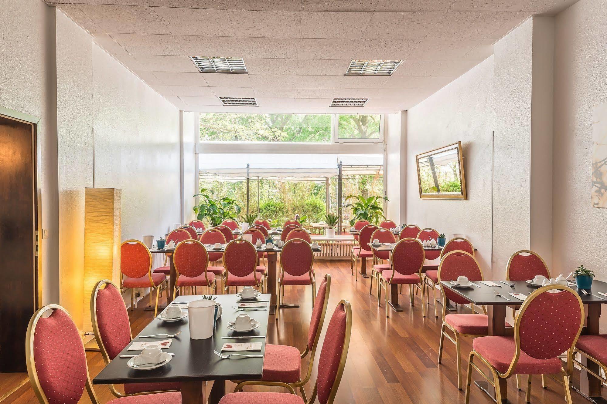 Alecsa Hotel am Olympiastadion Berlin Kültér fotó